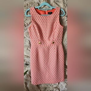 Tahari size 6 shift dress